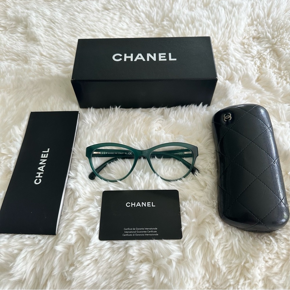 Authentic Green CHANEL Eyeglasses 3256 c.1269